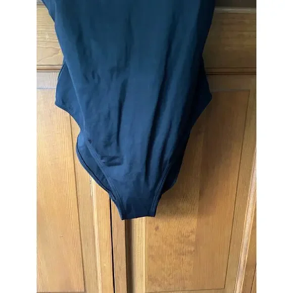 NWT Andie Women's The Amalfi Classic One Piece AO204 Smooth Swimsuit Black SZ M - Picture 4 of 13